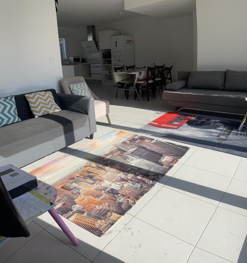 Duplex Neuf 90 M2 - 3 Chambres, Avec Jardin A Sartrouville Exterior foto
